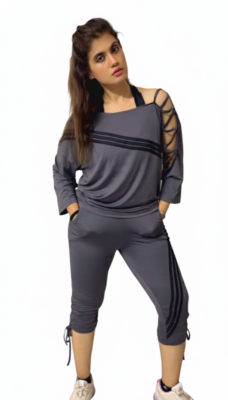 Slouch-Fit Lace-Up Shoulder Stripe Activewear Set