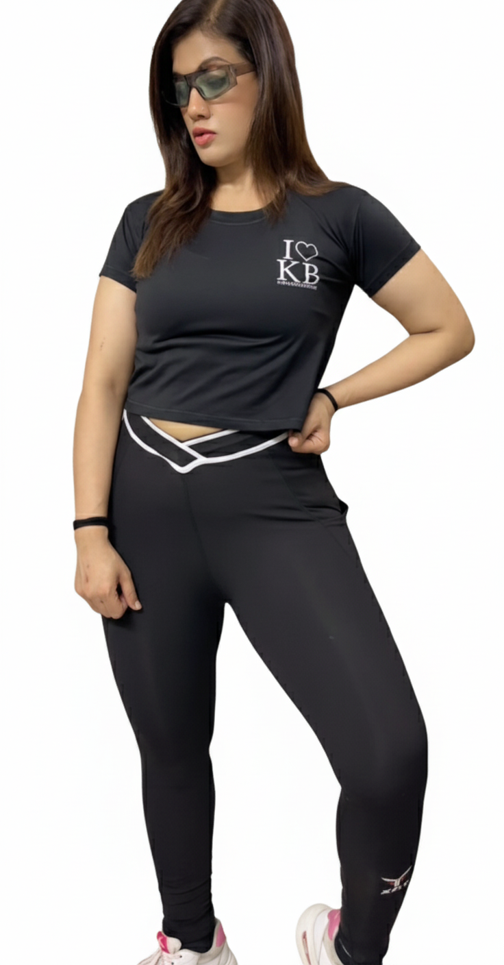 Black Kickboxing Workout Crop Top